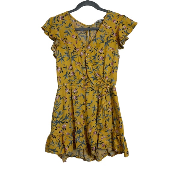 AMERICAN EAGLE Yellow Floral Ruffle Romper M - Picture 3 of 9